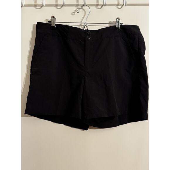 Eddie Bauer Pants - Eddie Bauer Black Nylon Women’s Size 14 Shorts Supplex Brand Gorpcore NWT